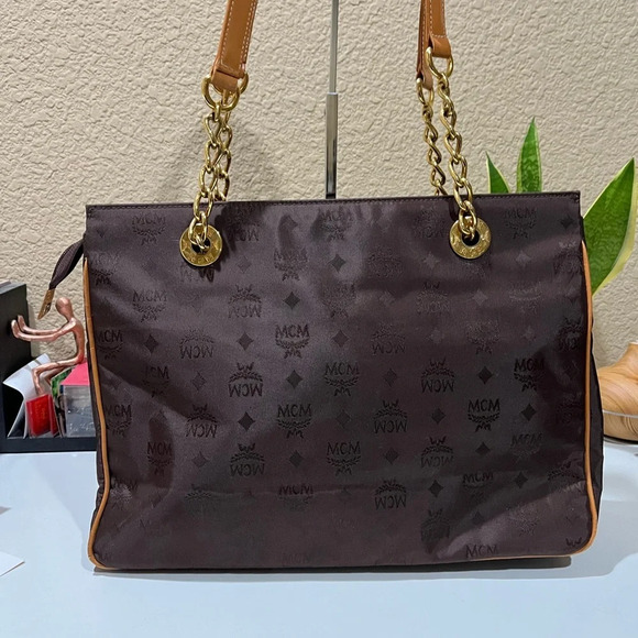 MCM Vintage Zippered Tote - Picture 3 of 16